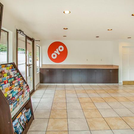 Oyo Hotel Centralia Ngoại thất bức ảnh